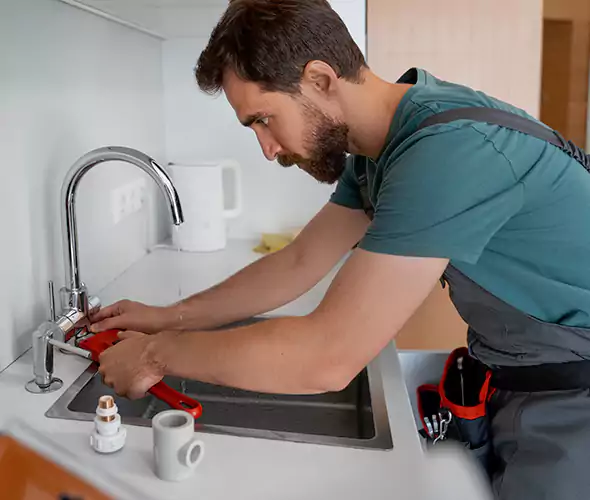 Professional Faucet Replacement Specialist in Oxnard, CA: Schedule Affordable Faucet Replacement Services with Us